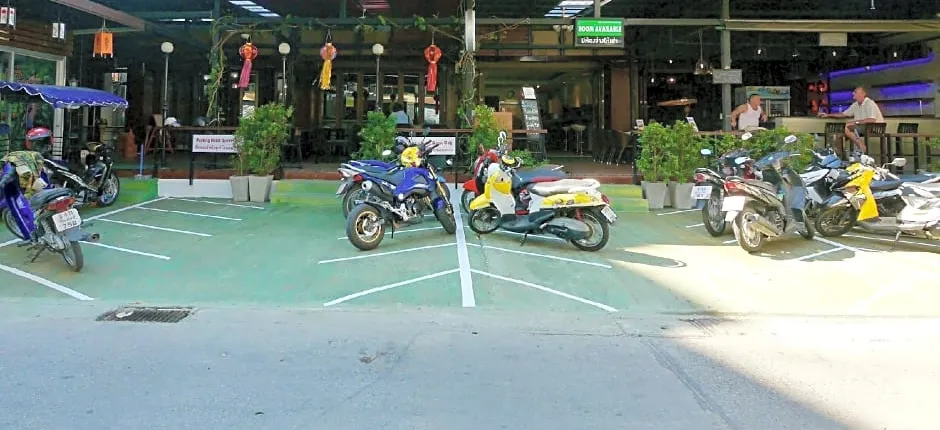 Basic Line Hotel @ Loikroh