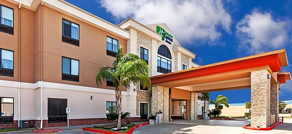Holiday Inn Express & Suites Houston East, by IHG