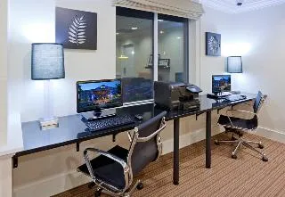Holiday Inn Express & Suites - Rogers, MN