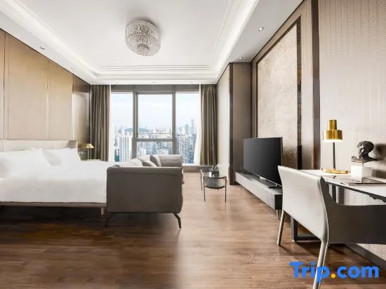 Harmony Oasis Hotel（ Chongqing Jiefangbei Pedestrian Street Hongyadong Branch）