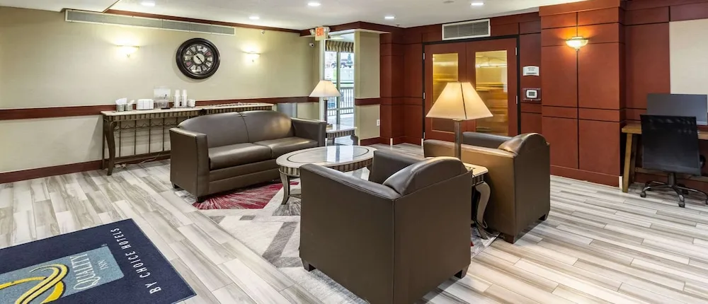 Quality Inn Milwaukee/Brookfield