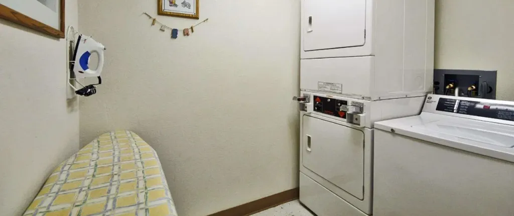 Super 8 by Wyndham Kirksville