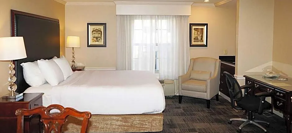 Wingate by Wyndham Bellingham Heritage Inn