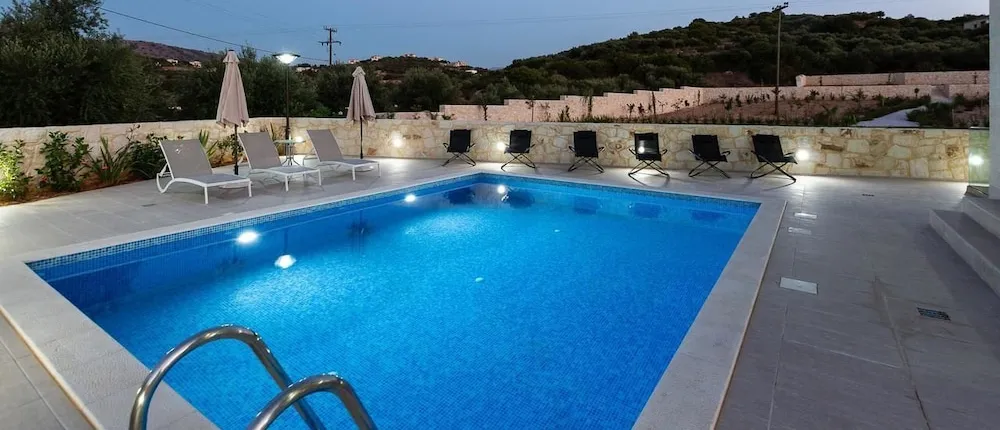Eudora Luxury Stone Villa