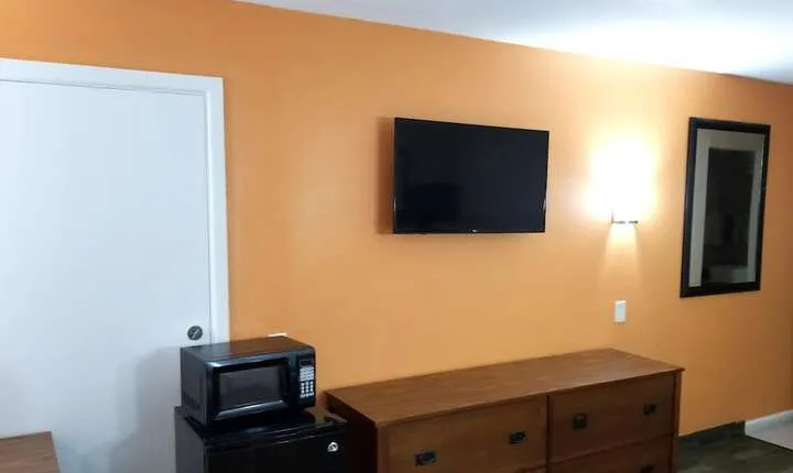 Americas Best Value Inn Marshall