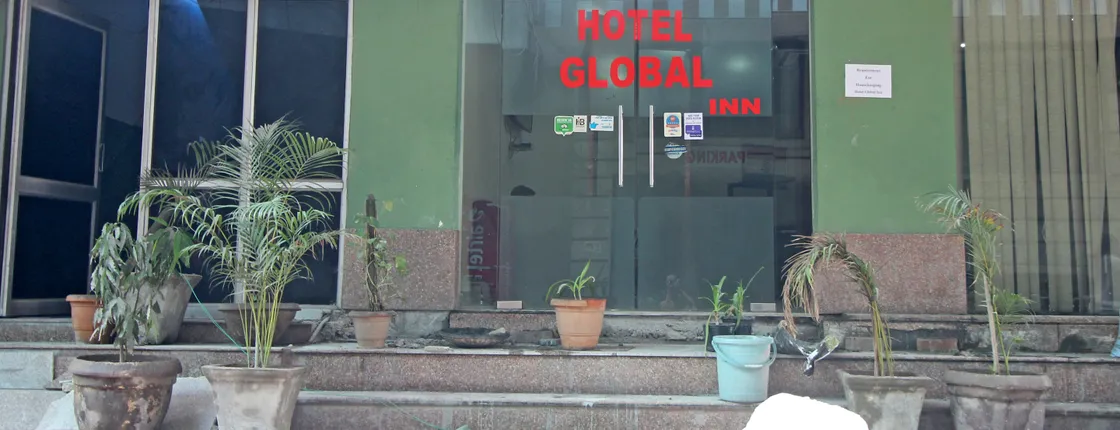OYO 9148 Hotel Global Inn