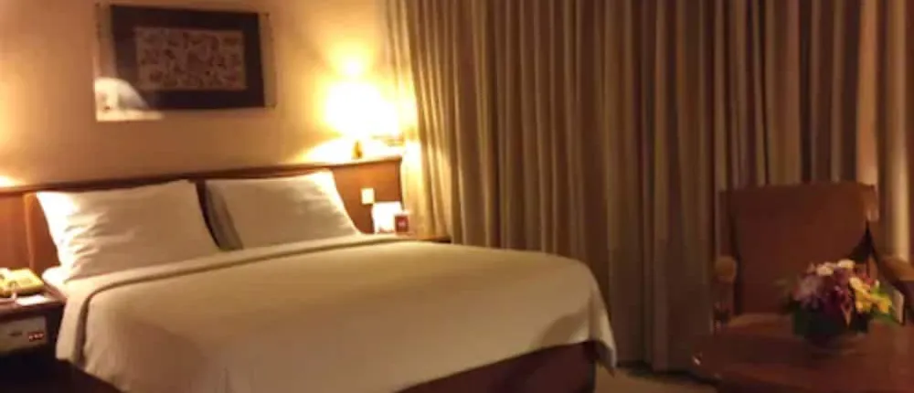 Hotel ELMI Surabaya