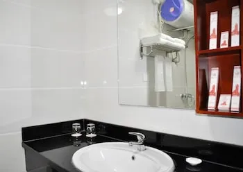 Lemon Tree Family Hostel