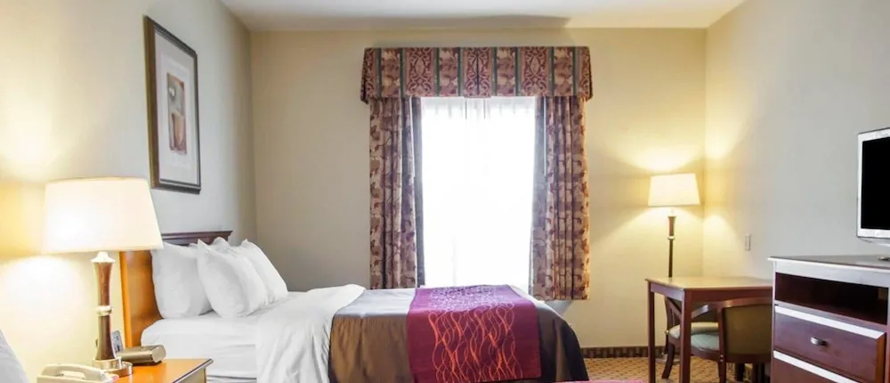 Comfort Inn & Suites Harrisonville