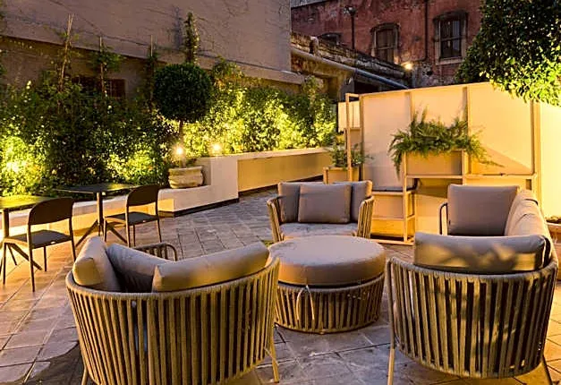 BASTIÒ PRIVATE SUITES