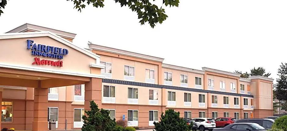 Fairfield Inn & Suites by Marriott Hartford Airport