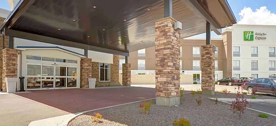 Holiday Inn Express & Suites North Platte by IHG