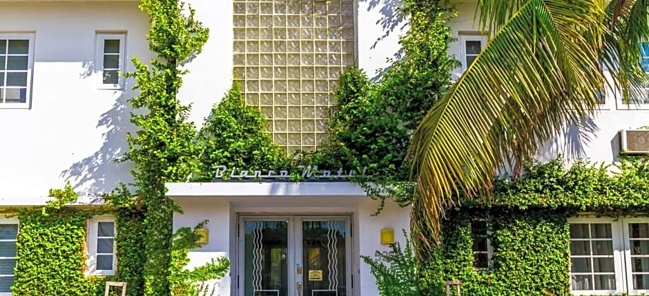 Travelodge by Wyndham Miami Biscayne Bay