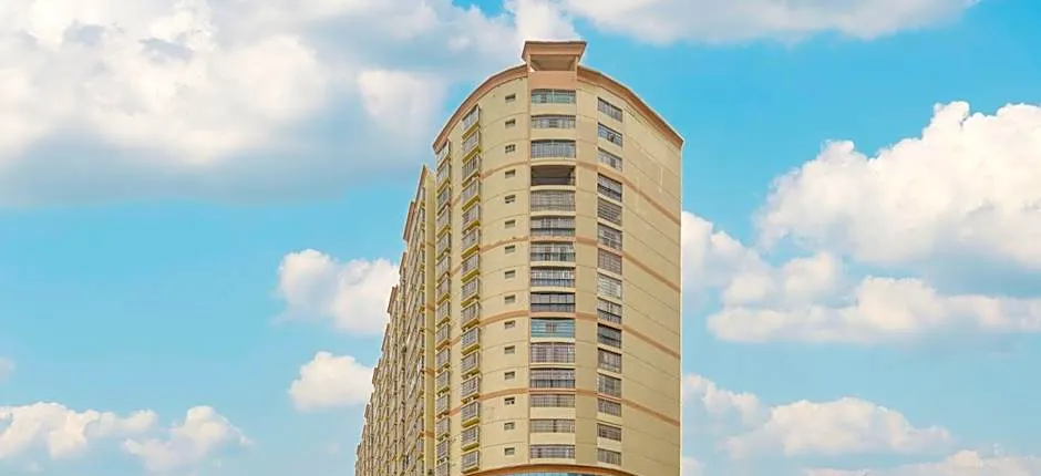 Borrman Hotel Hechi Education Center Zhuangyuan