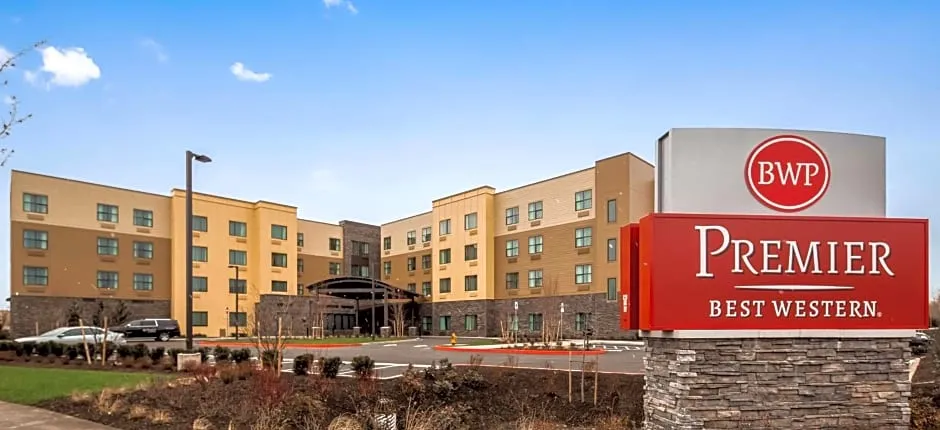 Best Western Premier Hotel at Fisher's Landing