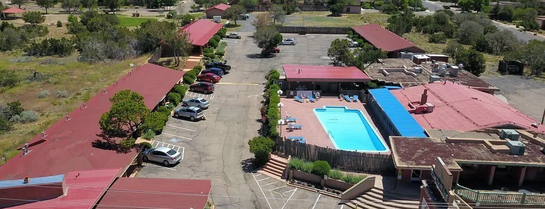 Pecos Trail Inn