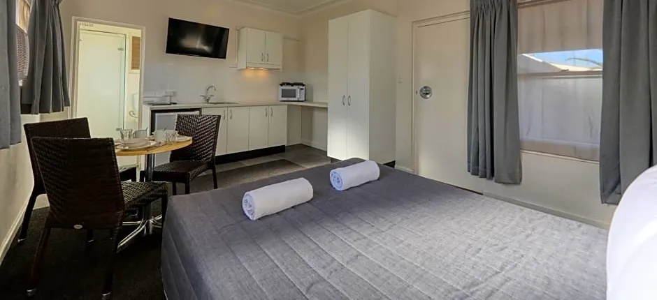 Cowra Motor Inn