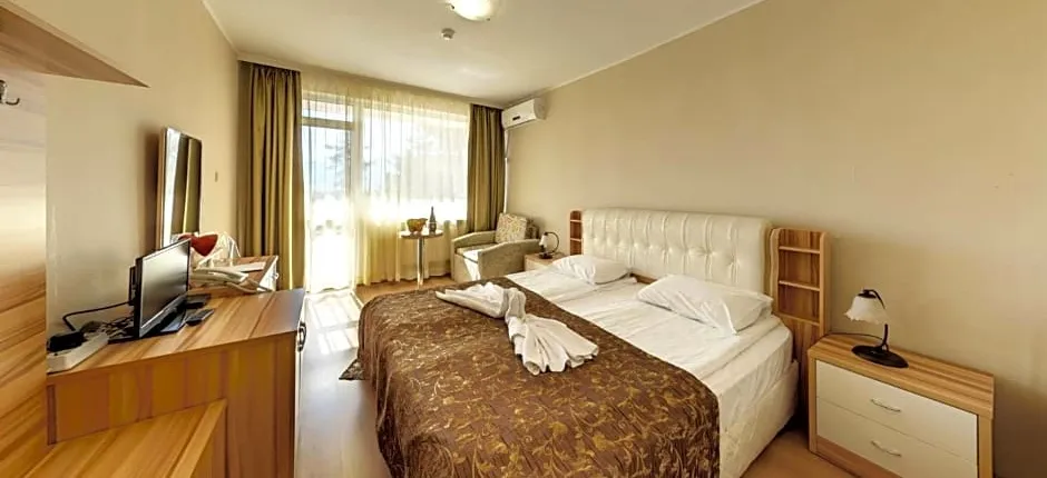 Balneo & SPA Hotel Aura