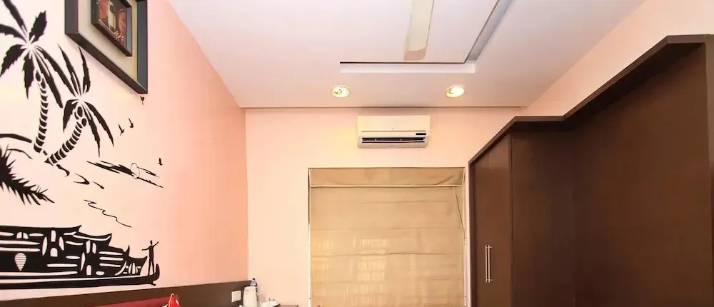 The Grand Continent Hotel