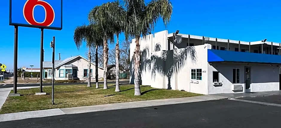 Motel 6-Delano, CA