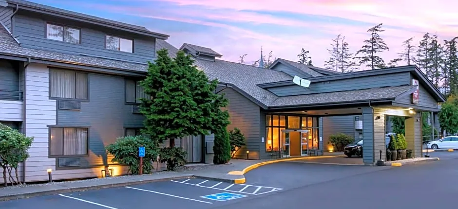 Best Western Plus Harbor Plaza And Conference Center