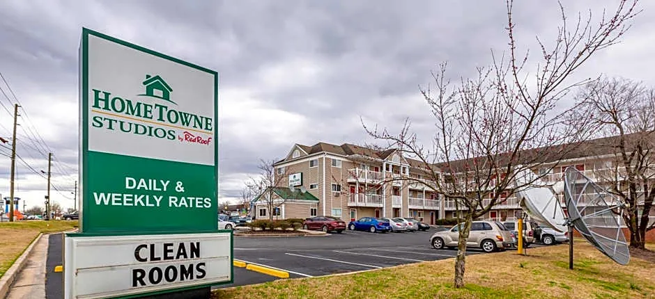 HomeTowne Studios Gainesville