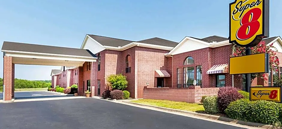 Super 8 by Wyndham Searcy AR
