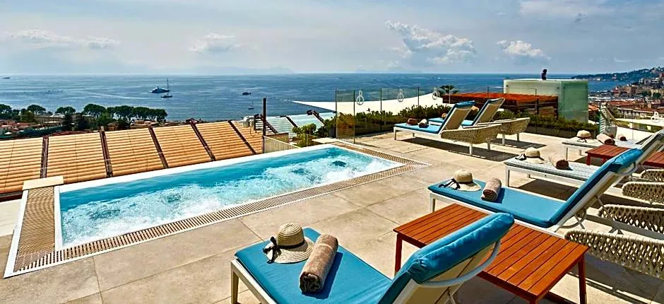 De Bonart Naples, Curio Collection by Hilton