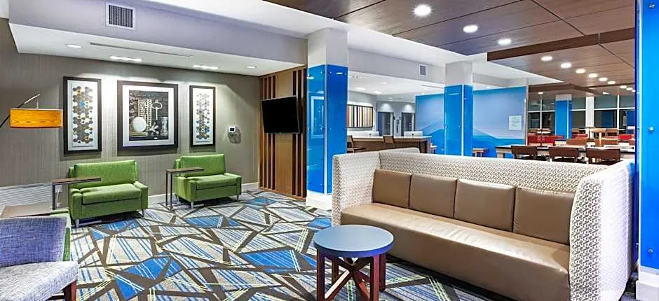 Holiday Inn Express And Suites Denton - Sanger By IHG