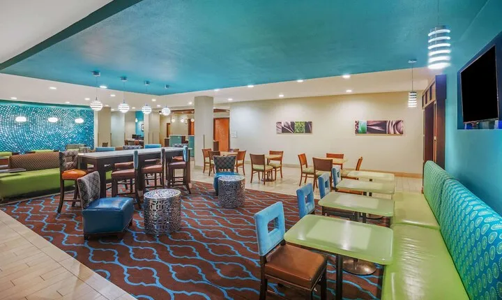 La Quinta Inn & Suites by Wyndham Beeville