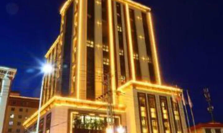 Butter Lamp Holiday Hotel