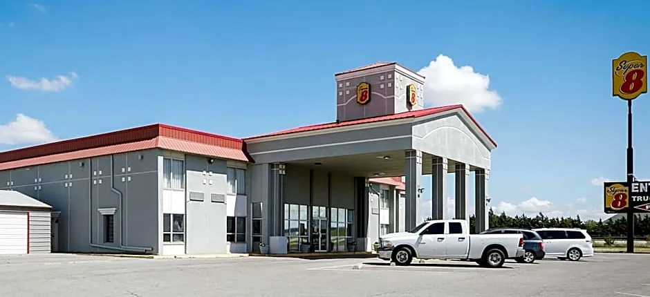 Super 8 by Wyndham Elk City