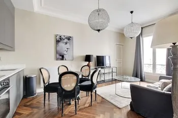 Charming Apartment - 1br/4p - Place Victor Hugo, Paris