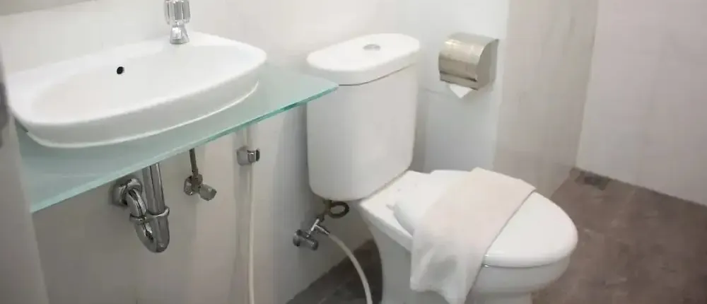 Urban Hotel Serpong by Zuzu