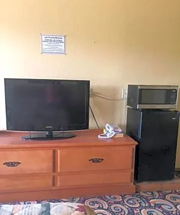 Lake Palestine Motor Inn