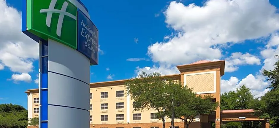Holiday Inn Express & Suites Plant City By IHG