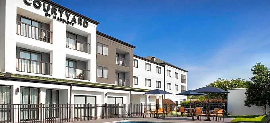 Courtyard by Marriott Hattiesburg