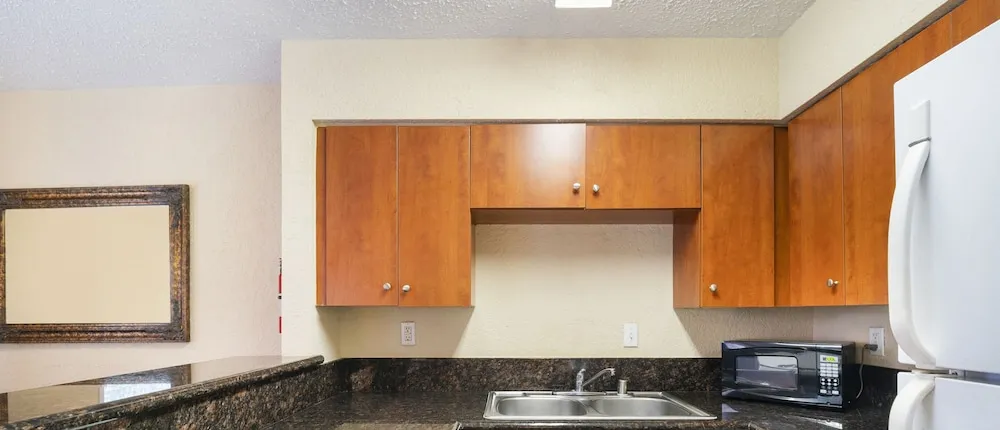 OYO Hotel & Apartments Houston Galleria