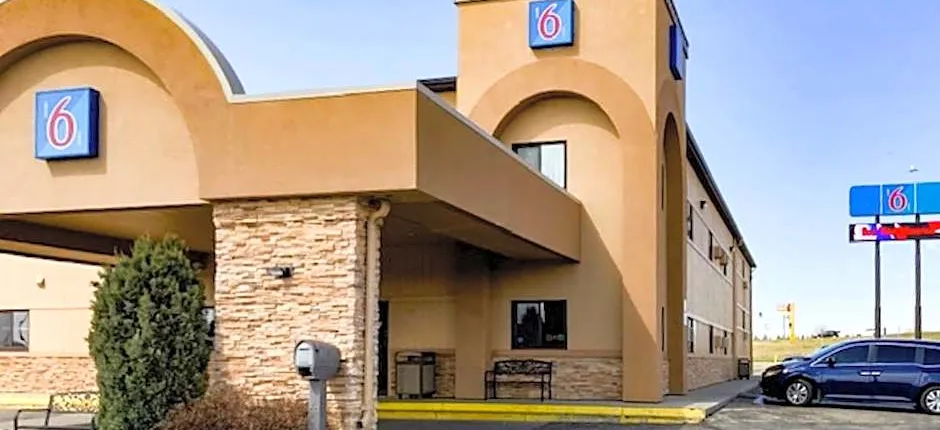 Motel 6 Minot, ND