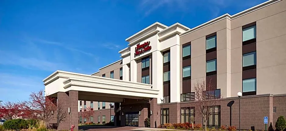 Hampton Inn By Hilton & Suites Rogers