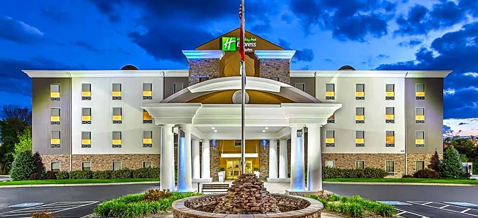 Holiday Inn Express & Suites Morristown By IHG