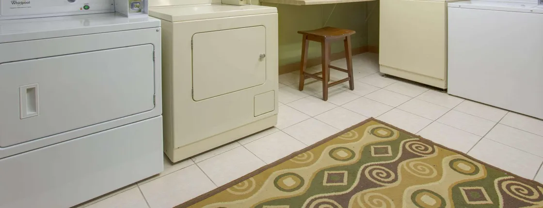 I-80 Inn & Suites