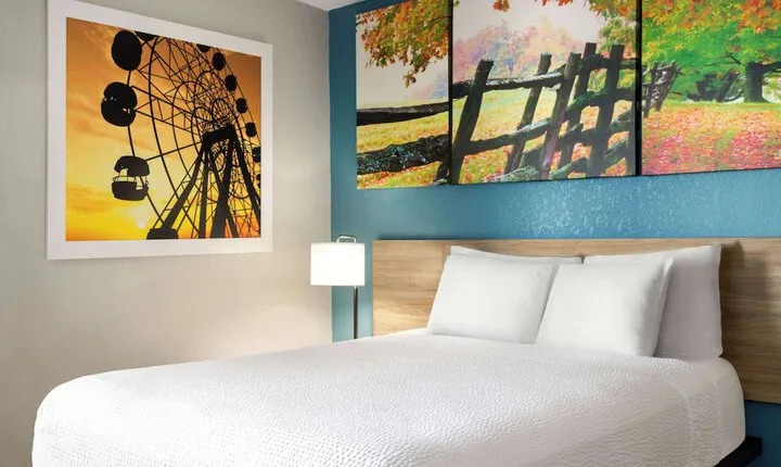 Days Inn by Wyndham Hershey