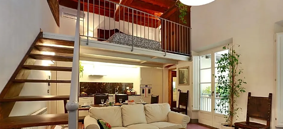 Florence Pitti Loft