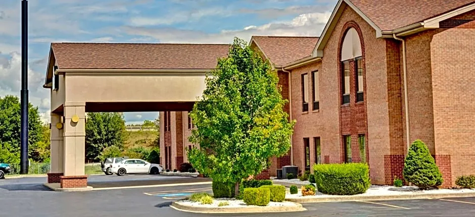 Days Inn & Suites by Wyndham Louisville SW