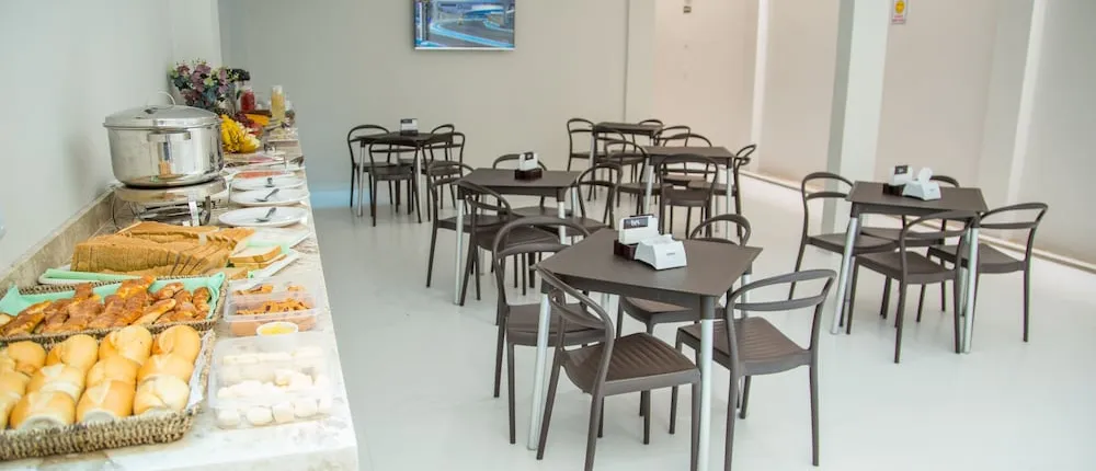 Hotel e Pousada Flor do Jua