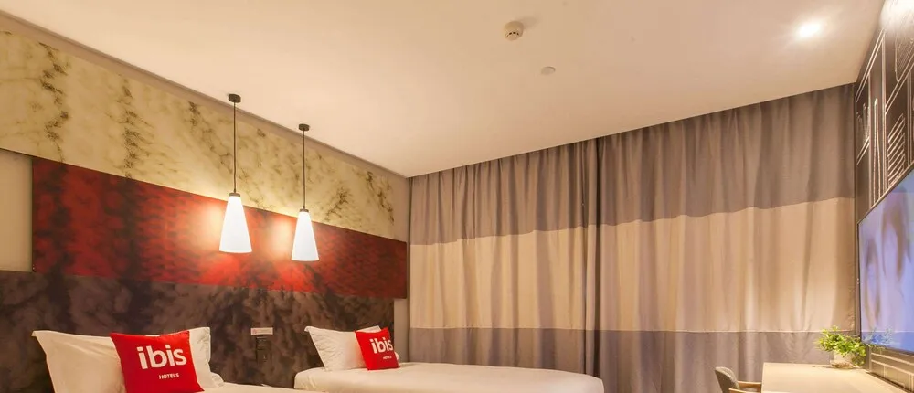 Ibis Wuhan Hubu Alley Hotel