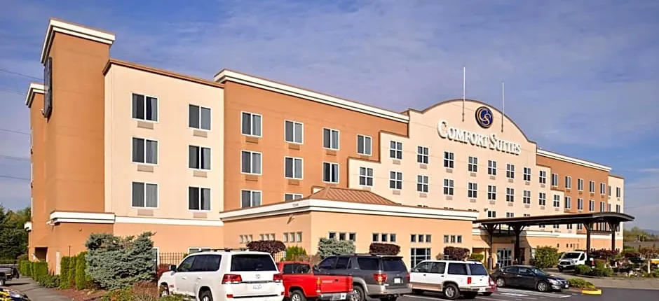 Comfort Suites Airport Tukwila Seattle