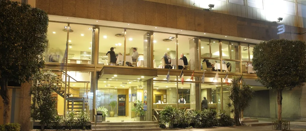 Ariston Hotel