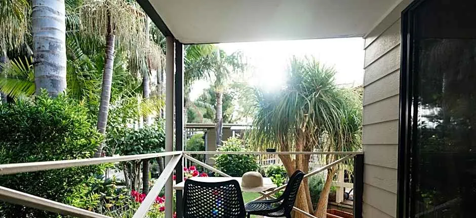 Highway 1 Holiday & Lifestyle Park